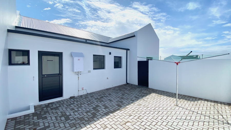 3 Bedroom Property for Sale in Atlantic Sands Private Estate Western Cape